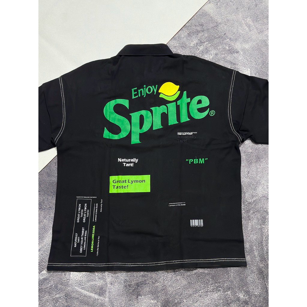 เสื้อโปโล Sprite โลโก้ใหญ่