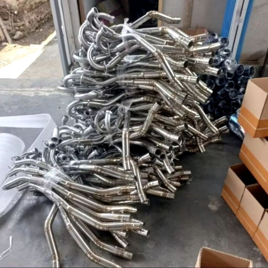 ข้อศอก XR 150 XR 200 XTZ 125 CRF 150L KLX 150 WR 155 ทางเข้าสแตนเลส 51 มม.