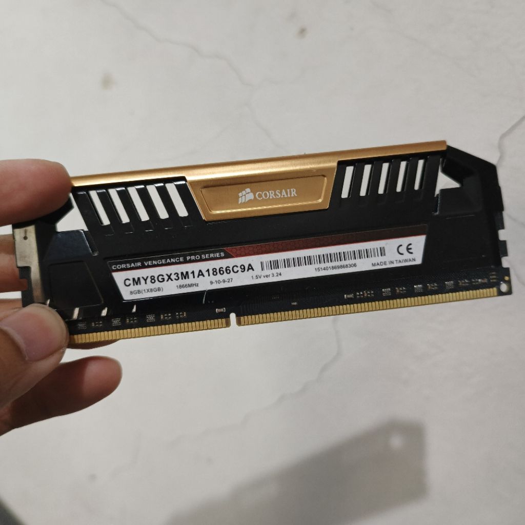 หน่วยความจํา RAM Corsair 8GB DDR3 1866