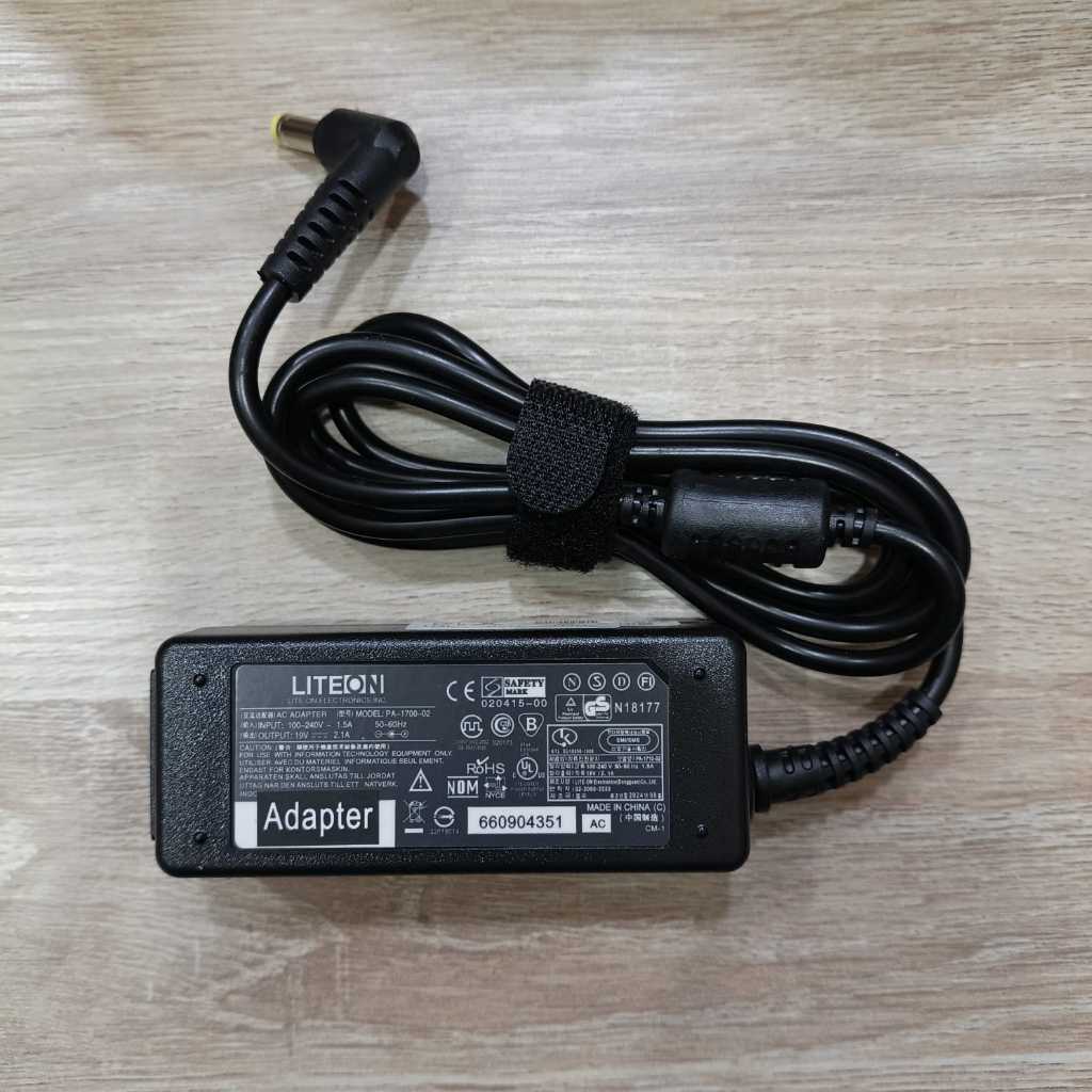 Acer One 14 Z1401 Z1402 ES1-72 E3-111 E11-111 V5-121 V5-122 V5-171 19V 2.1A (40W) 5.5*1.7 มม.แล็ปท็อ