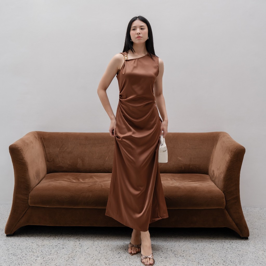 Diddy Silk Dress / Long Satin Dress / Long Satin Dress - GURLBUCKET