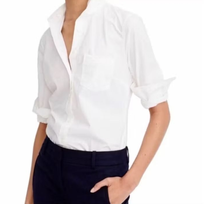 KEMEJA J**Crew Shirt เสื้อเชิ้ตแขนยาวผู้หญิง