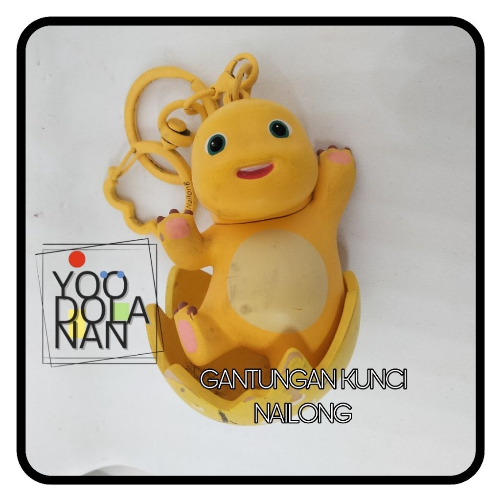 GANTUNGAN NAILONG MILK DRAGON KEYCHAIN