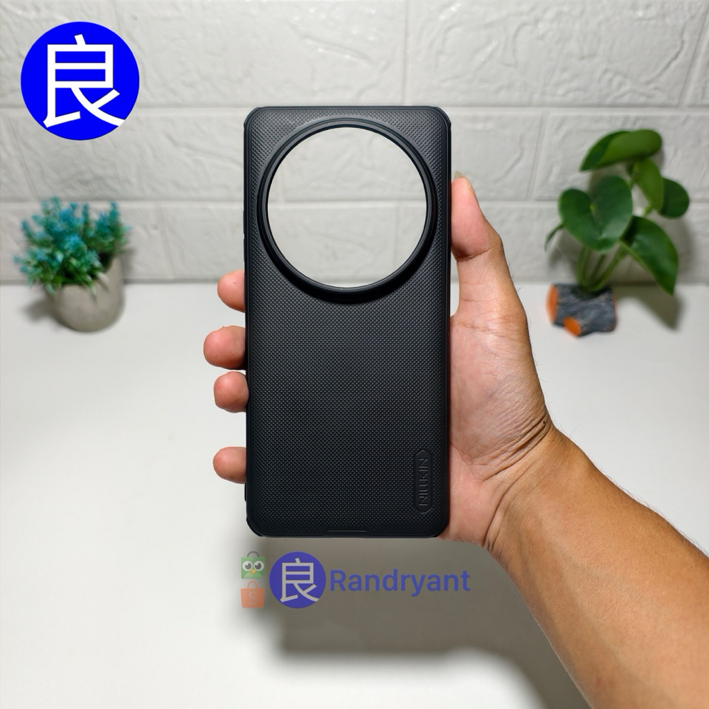 Nillkin Premium Case สําหรับ Xiaomi 15 Ultra - Super Frosted Shield Pro Matte Black Hardcase Softcas