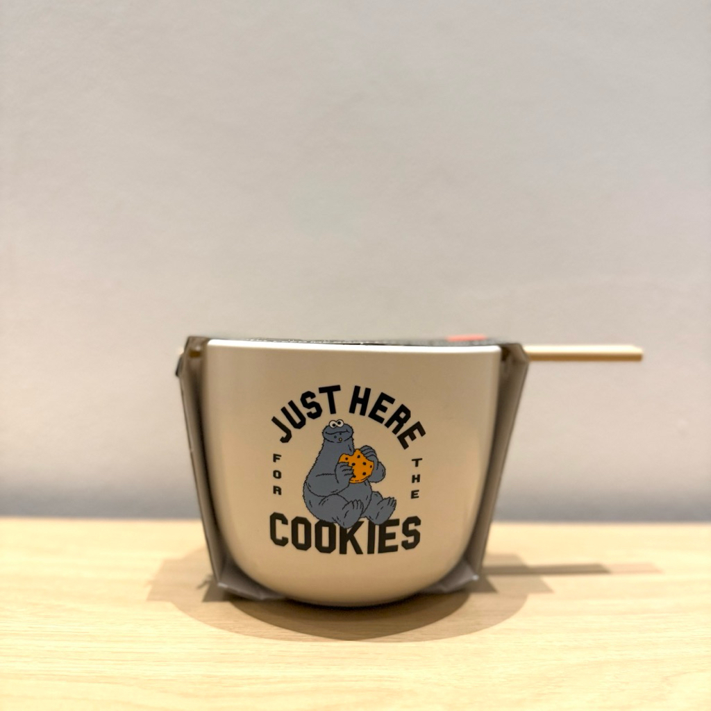 NEW Typo Cookie Monster Feed Me Bowl ตะเกียบชามไม่ซ้ําใคร