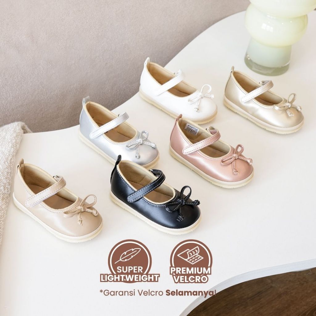 Poptoe Chloe (กาว) - รองเท้าส้นแบน Baby Girl Prewalker