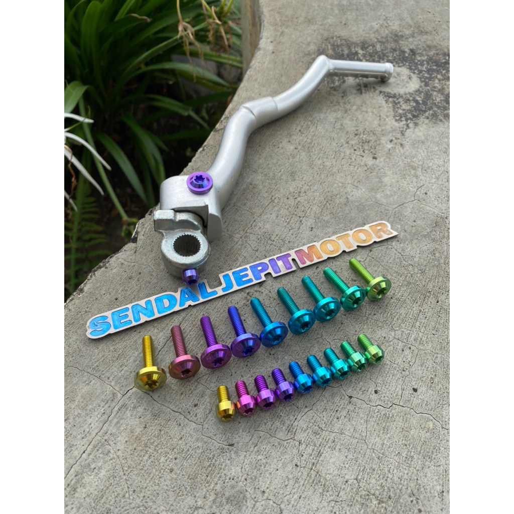 VIAR CROSS KICK STATER TITANIUM BOLT VIAR CROSS SELAHAN TITANIUM BOLT VIAR CROSS TITAIN BOLT VIAR CR