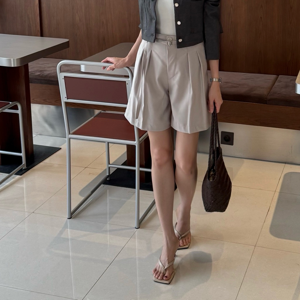 Hedyclothing - กางเกงขาสั้น Yvonne