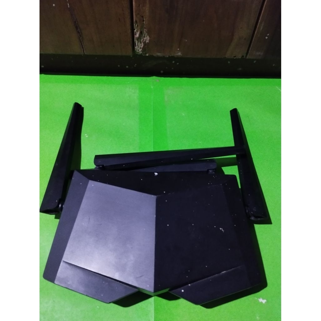 เต็นท์ TENDA AC6 MATOT/EROR สําหรับวัสดุช่าง