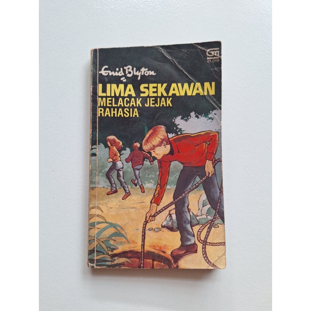 Five Friends 15 - Enid Blyton (981)