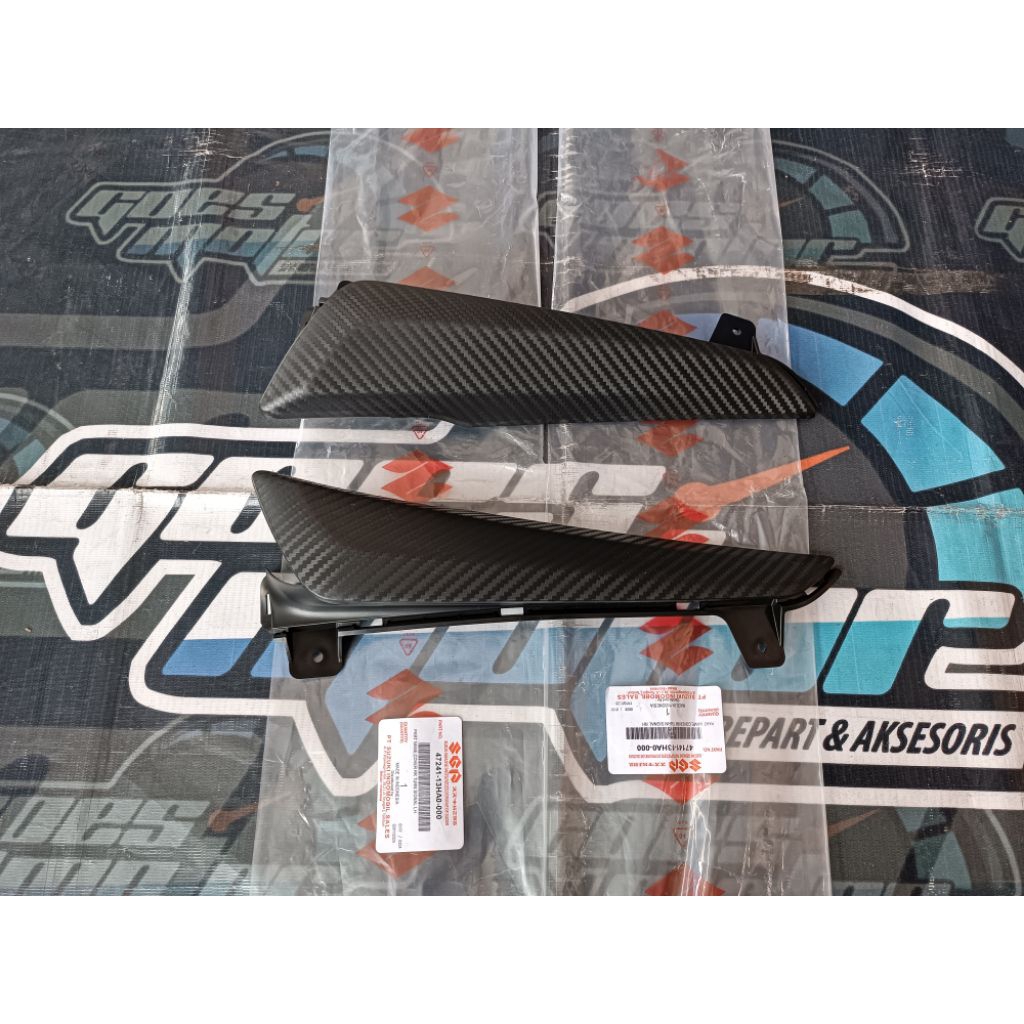 CARBON BODY / ฝาครอบป้าย TURN / HAYATE L&R TURN SIGNAL HOUSING CODE 47141+47241-13HA0 ORIGINAL SGP