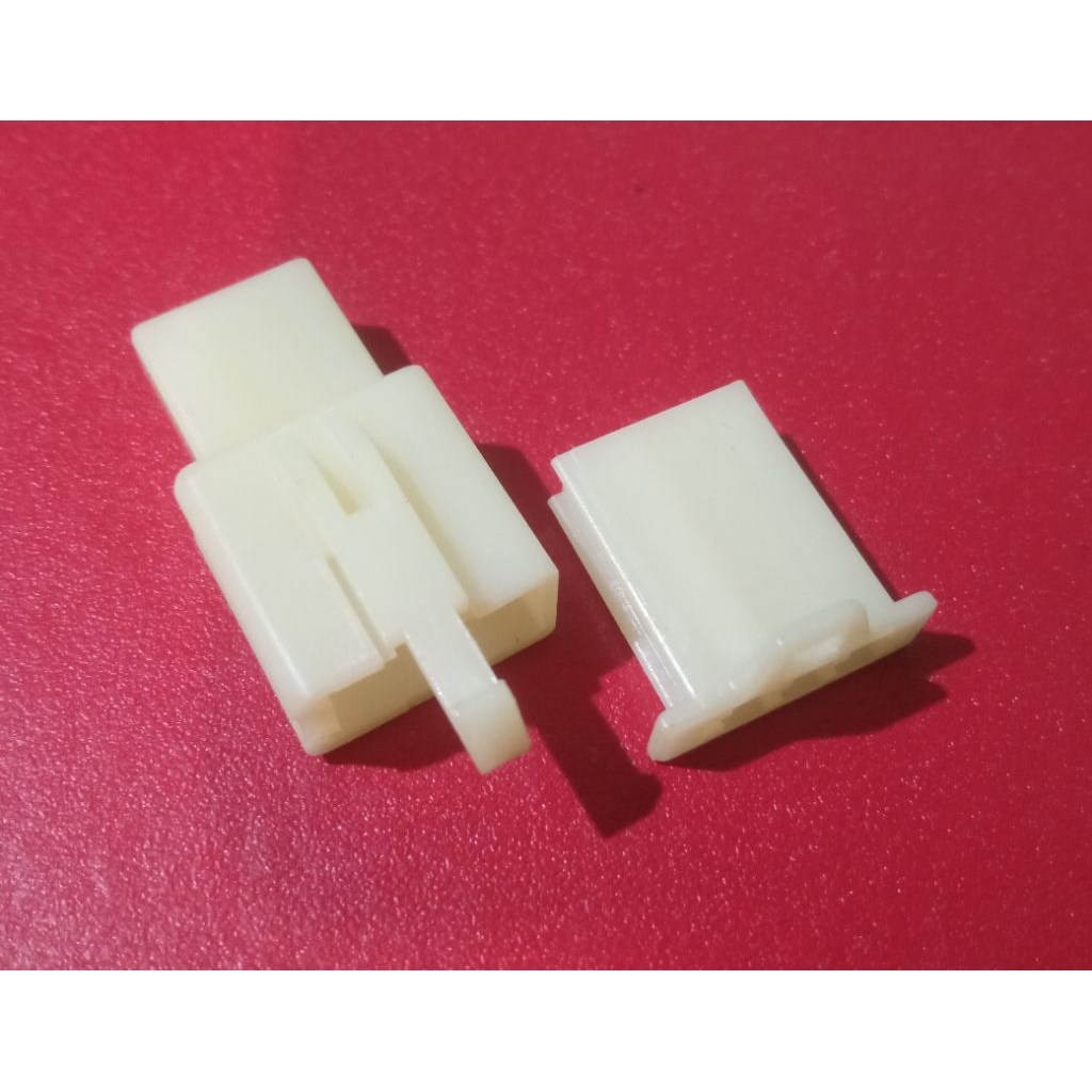 CABLE TERMINAL SOCKET MOTORCYCLE SOCKET SMALL 3 PIN CABLE TERMINAL