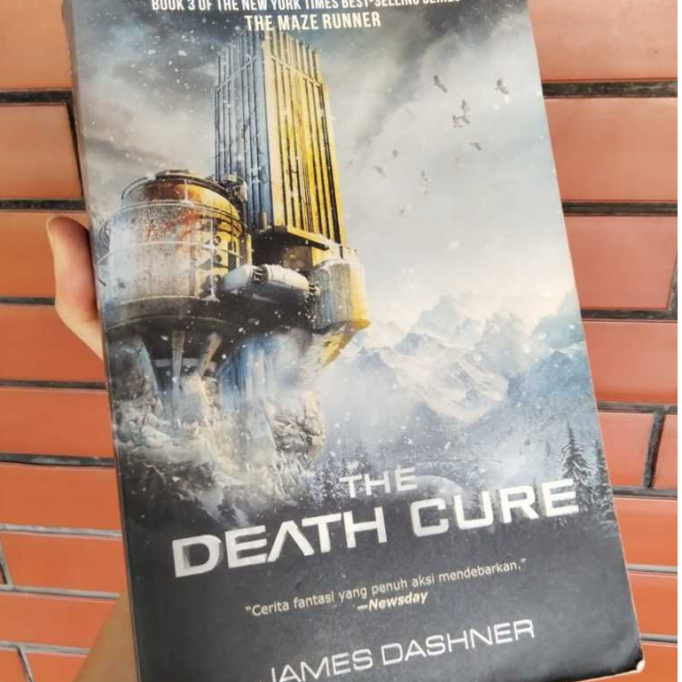 James Dashner The Death Cure Maze Runner 3 หนังสือนิยาย Dystopian ในอินโดนีเซีย Preloved