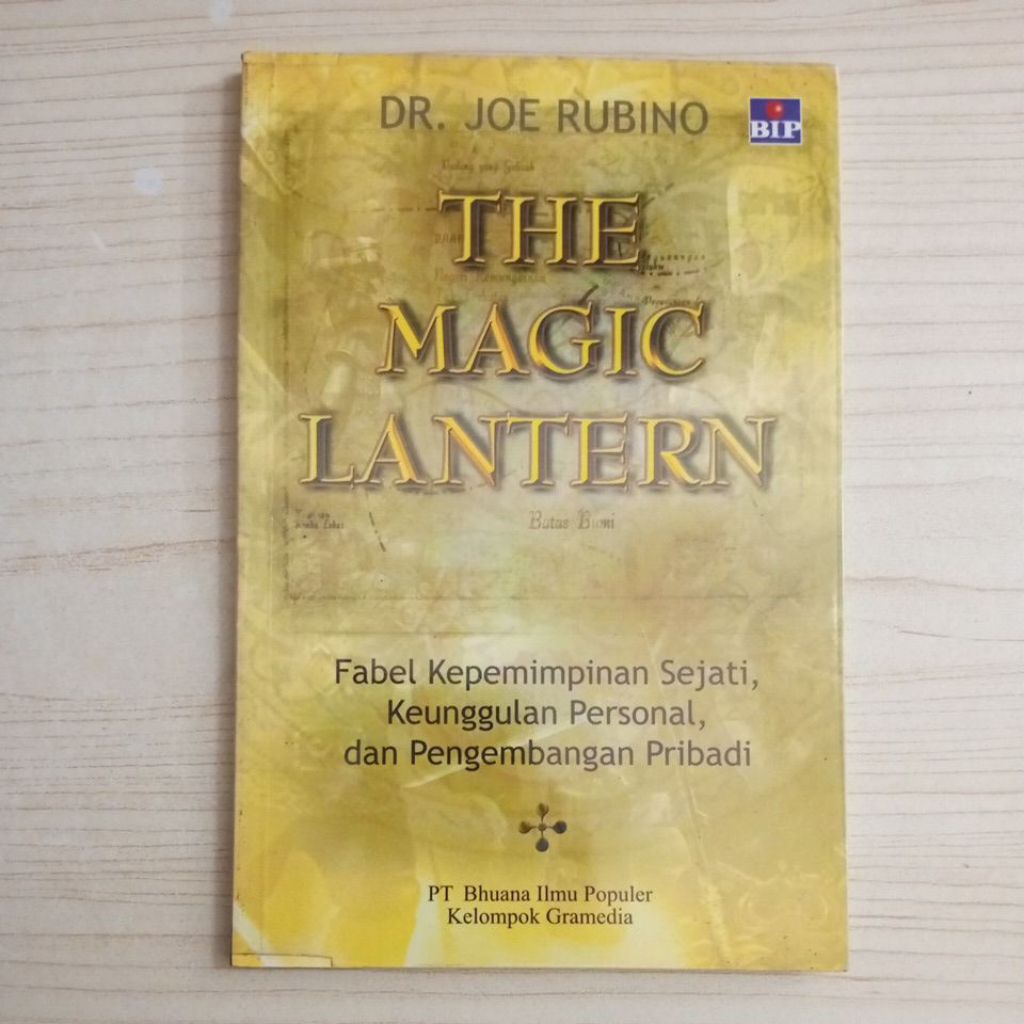 หนังสือ THE MAGIC LANTERN โดย DR. JOE RUBINO