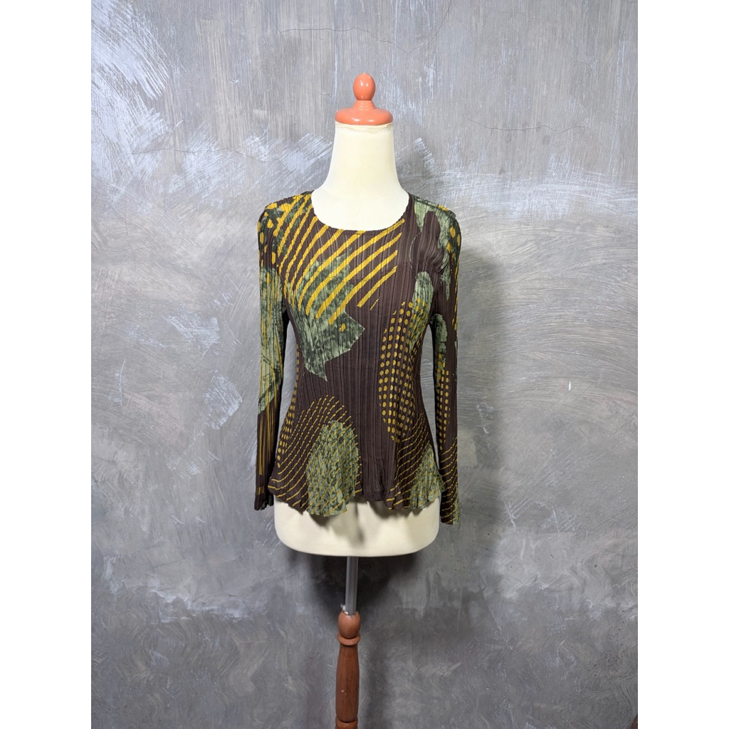 Y2K Unknown Japanese Pleats Longleeve Women Tops Issey Miyake Style