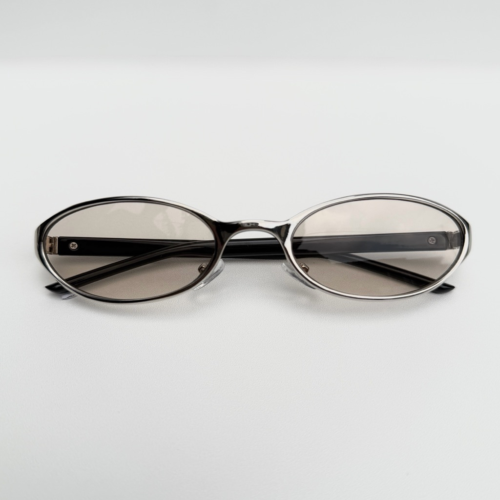 แว่นตาเลนส์ Chloe Silver Black Soft Brown