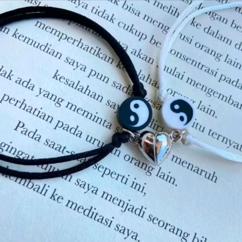 COUPLE BRACELET, FRIENDS, BESTI // YIN YANG MAGNET LOVE COUPLE BRACELET WATERPROOF STRAP