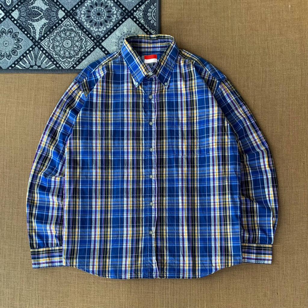 เสื้อ KEMEJA ไซส์ L ของแท้ 100% 040626Nn
