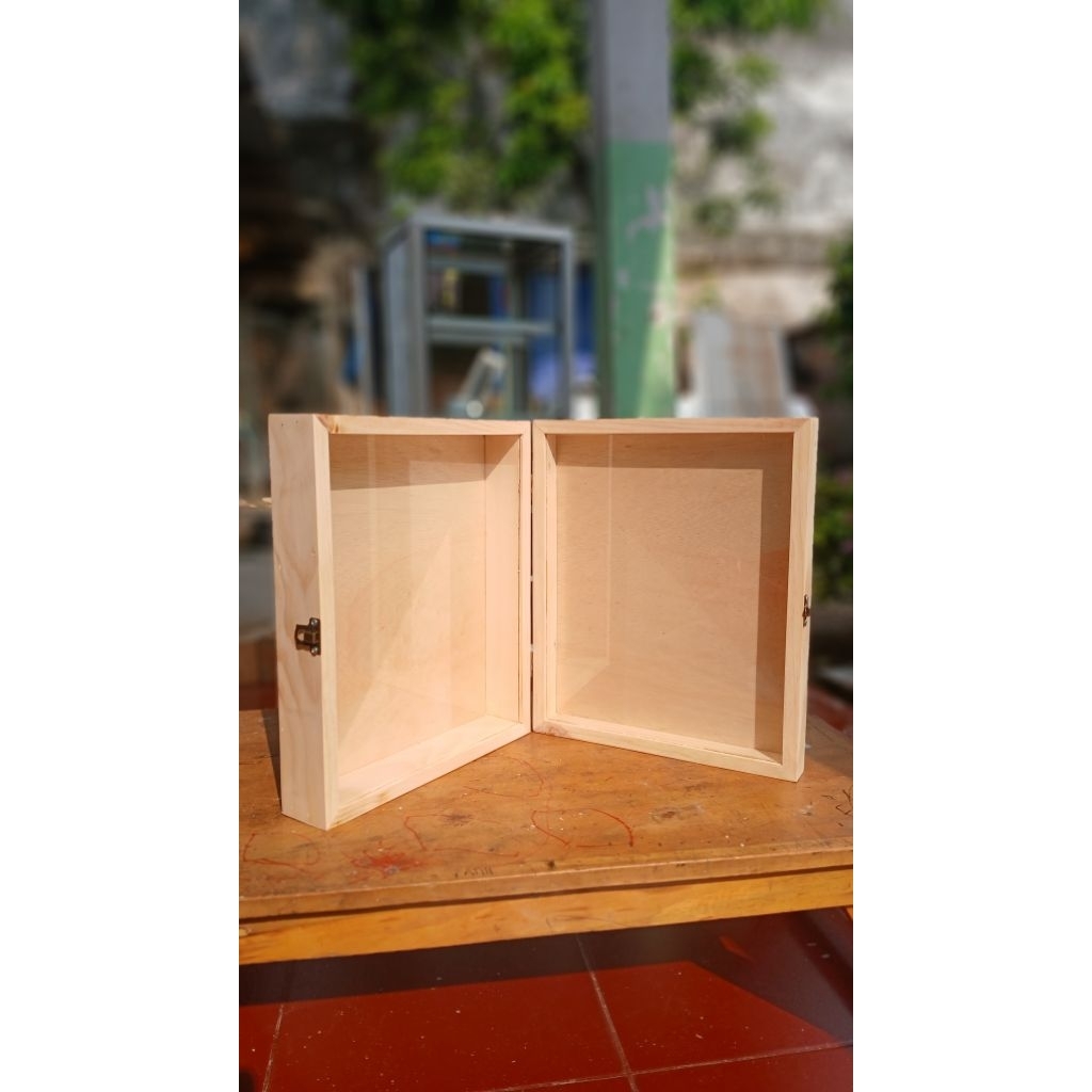 PICTURE 3D / PHOTO FRAME / FRAME / BOOK FRAME / MUSEUM OF US PICTURE