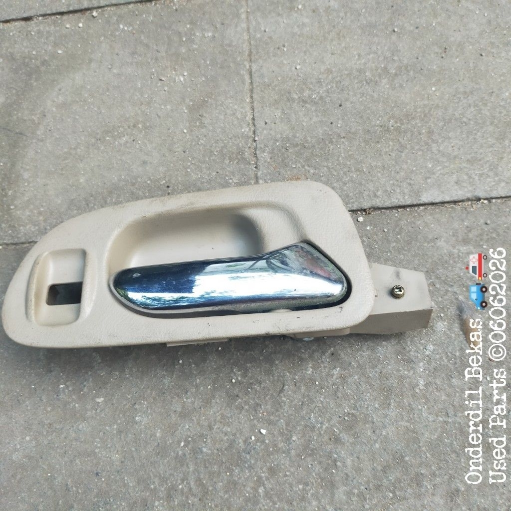 แฮนด์ขวาหลัง Honda Odyssey Ra6