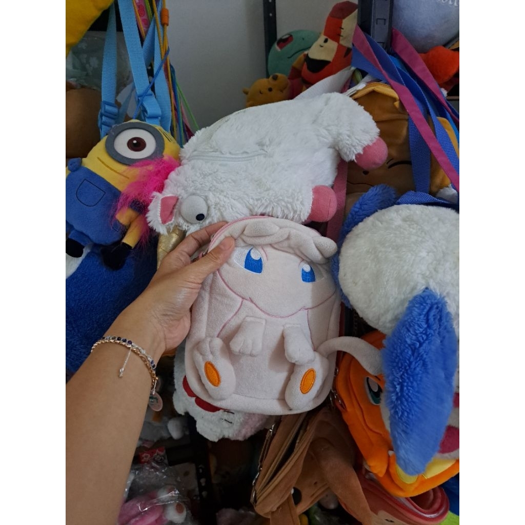 กระเป๋าสะพาย pokemon mewtwo