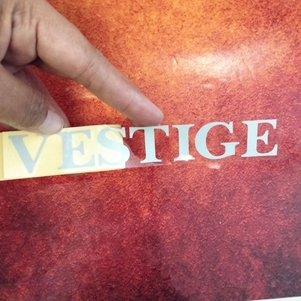 สติ๊กเกอร์ตัด VESTAIGE Bhn Premium สะท้อนแสง/Nyala