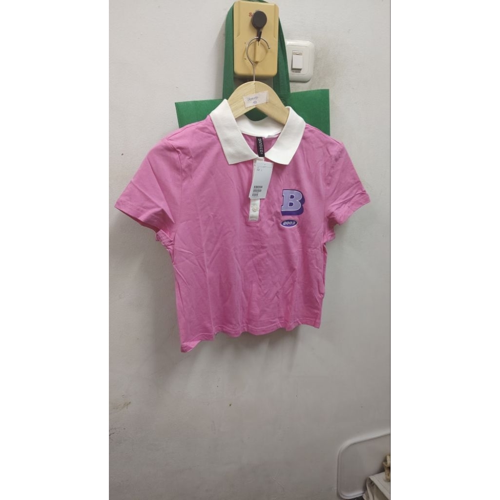 H&M Divided Eq Frida Fancy Polo Tee Womens Top - สีชมพู | NEW HM เสื้อยืดคอปก | อืม