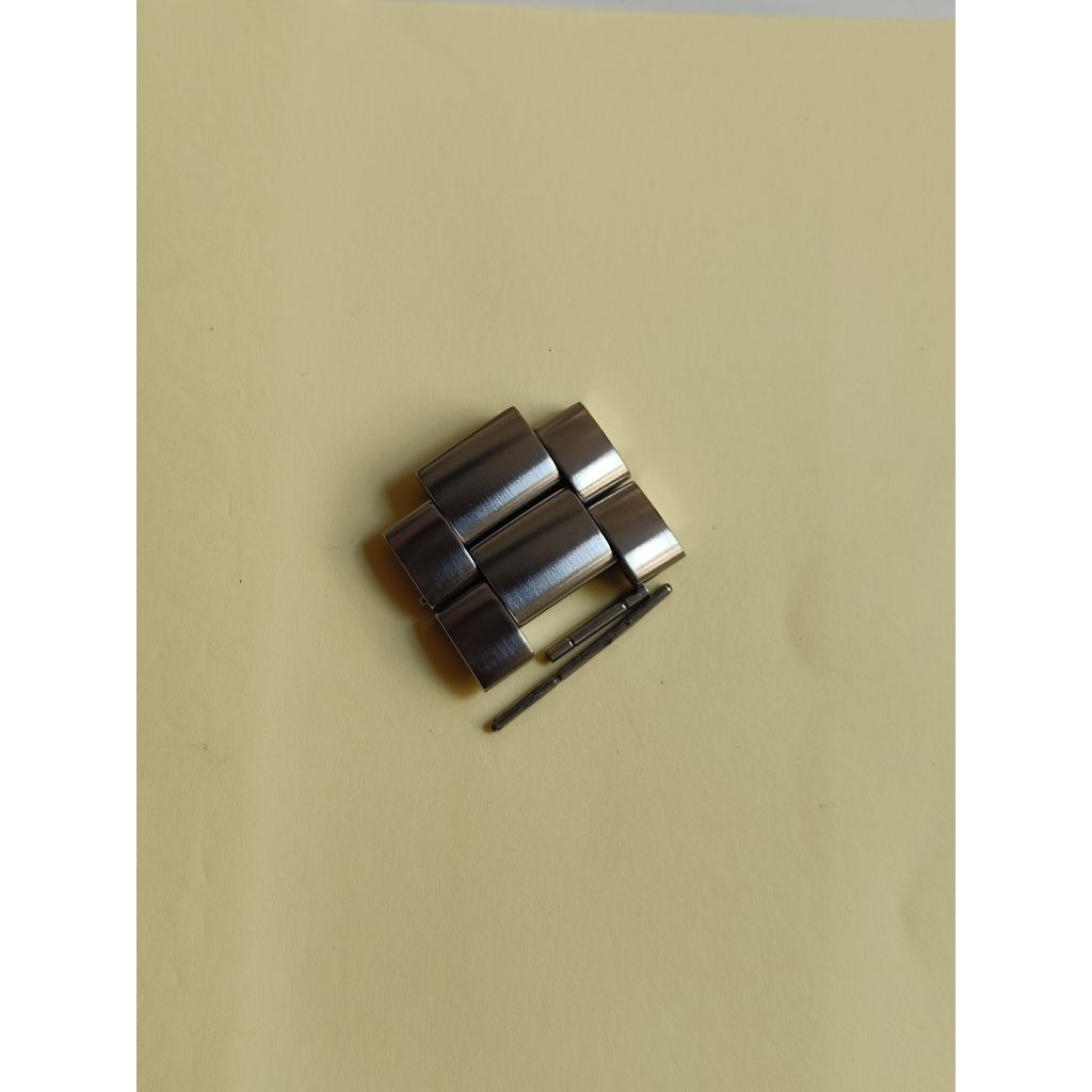 MATA Omega seamaster planet ocean calibre 2500 ลิงค์โซ่เดิม, ลิงค์โซ่มือสอง