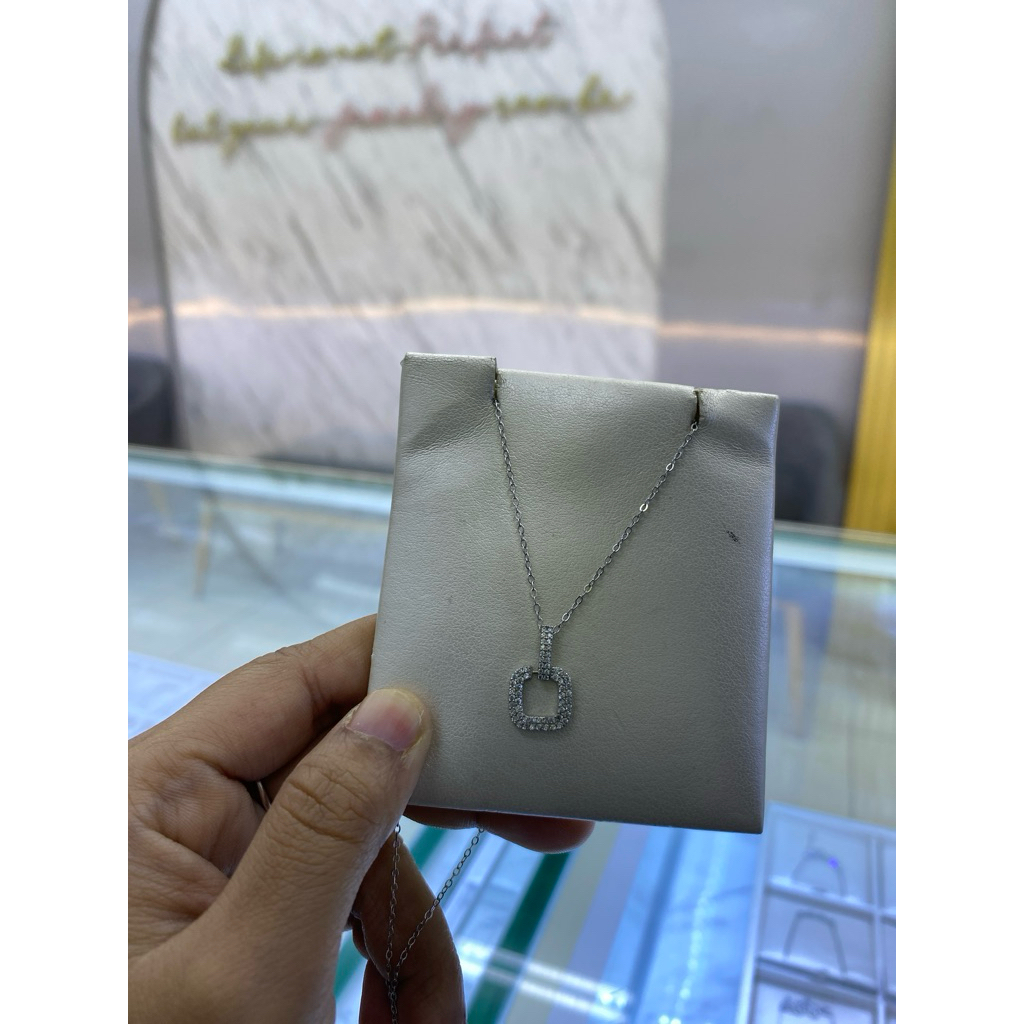 สร้อยคอ CBN SIMPLE SQUARE 176001
