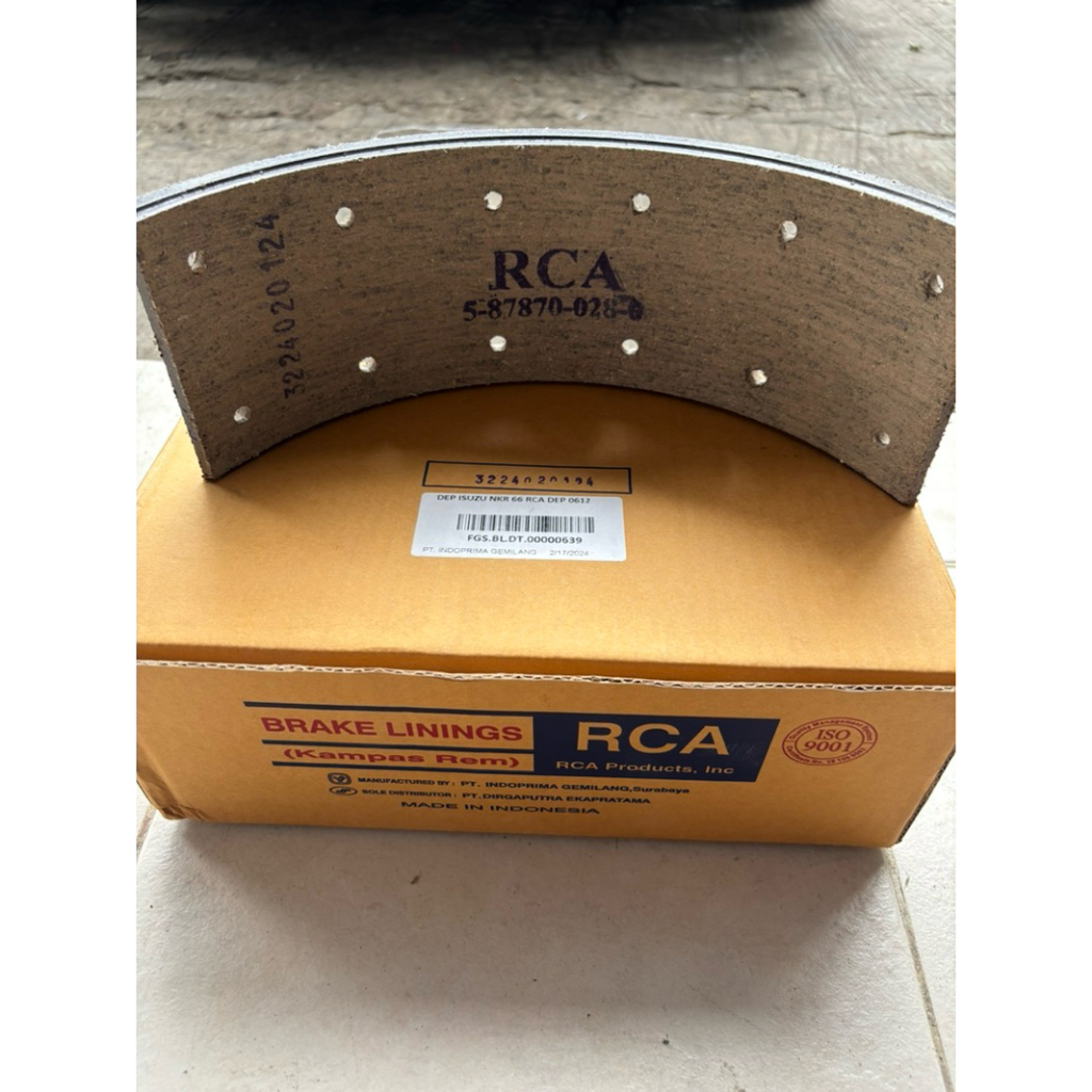ผ้าเบรค 1 ชุด สําหรับ Isuzu ELF NKR66 / NKR71 / Giga NMR71 ยี่ห้อ RCA (หน้า/หลัง)