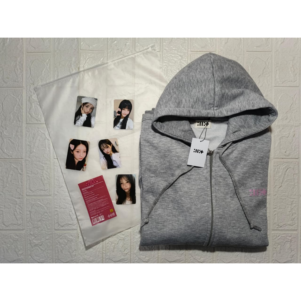 Illit Press Start Wonhee Minju Yunah Iroha Moka Zipper Jacket