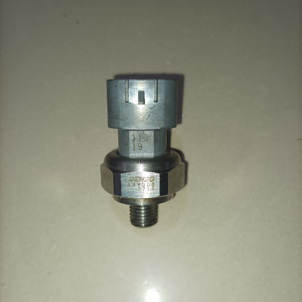 HINO 500 FM260JD DENSO 89420-E0030 เซ็นเซอร์สวิตช์ถังความดัน