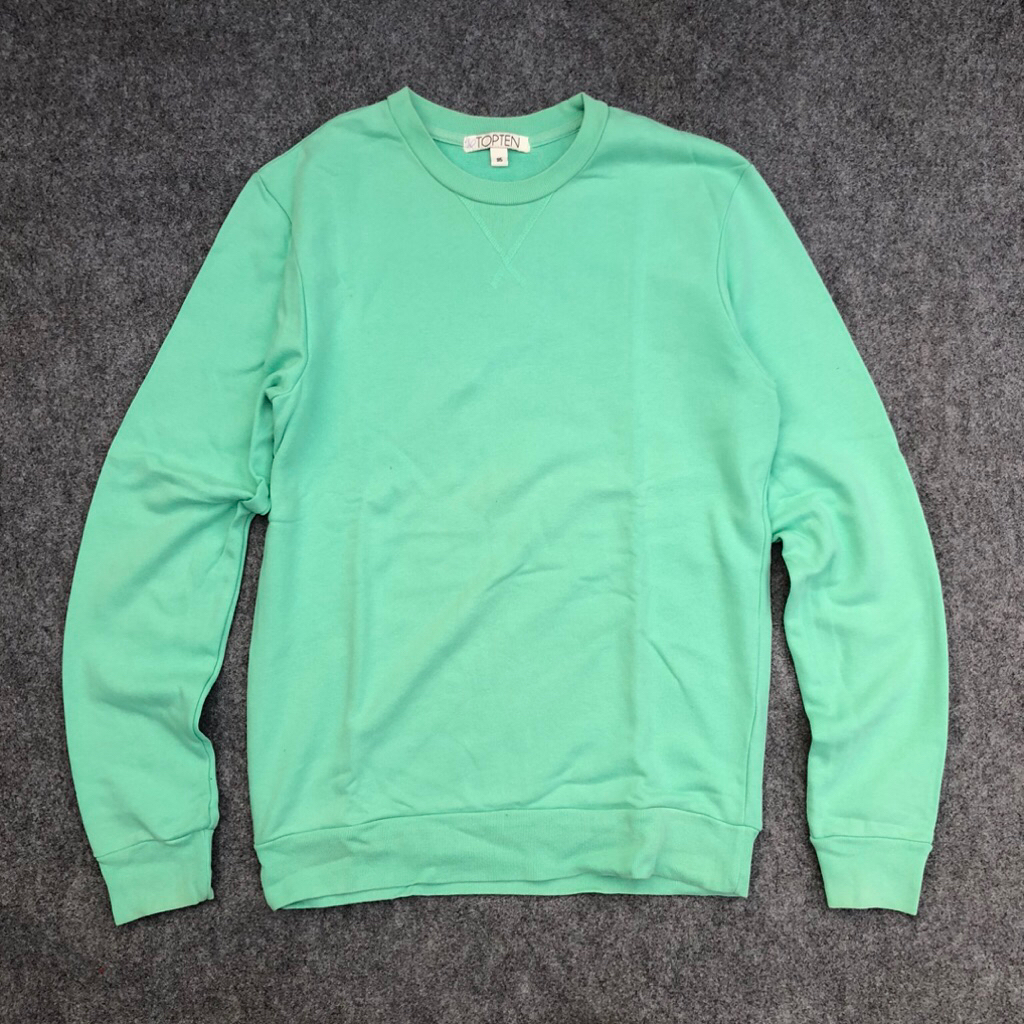 เสื้อสเวตเตอร์ Tossca topten