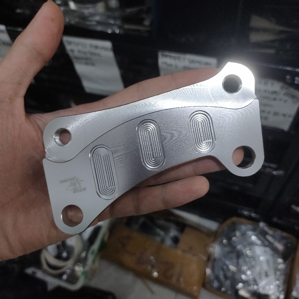 มาตรฐาน CNC Caliper Bracket Disc 260mm Disc Mio J M3 Mio Z Mio Soul 115 Full CNC PNP