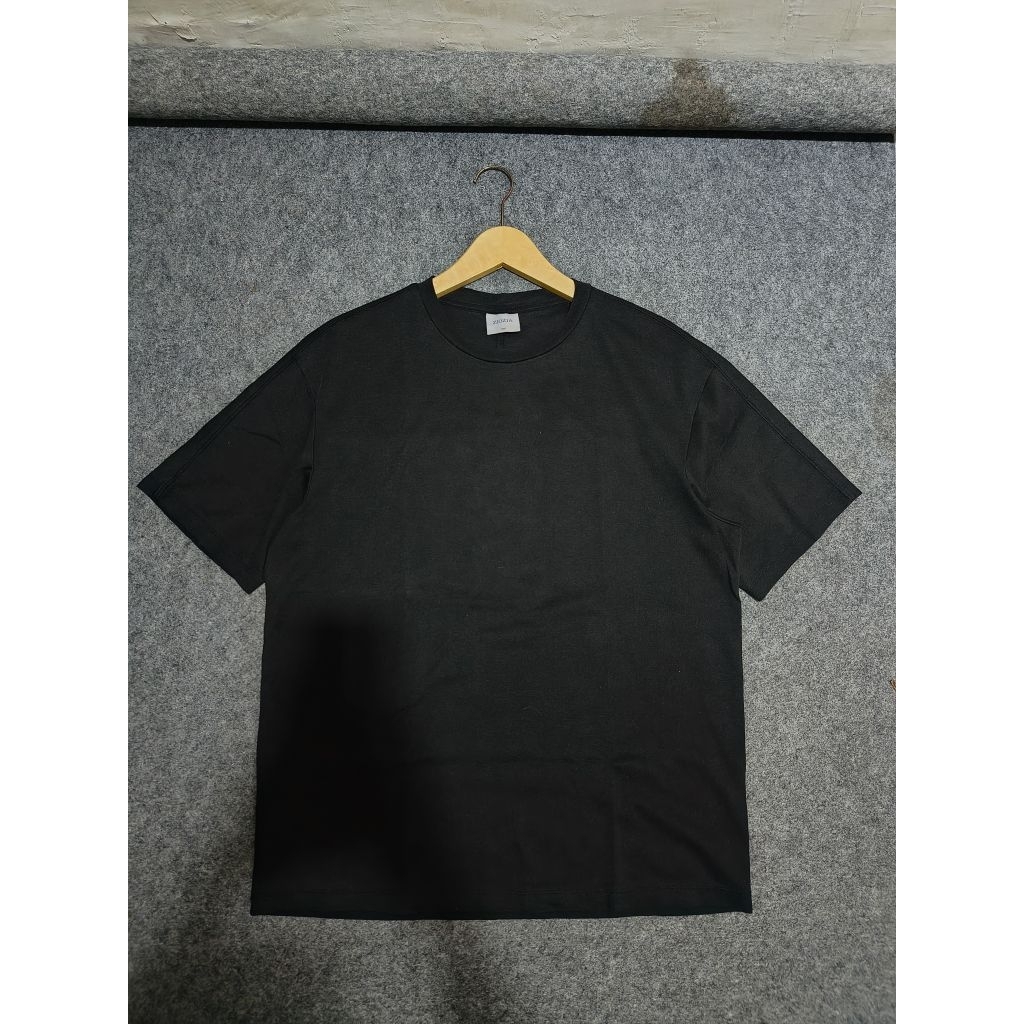เสื้อยืดพื้นฐาน zio zia