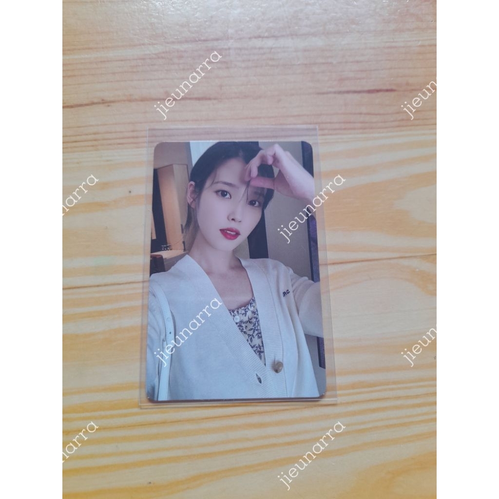 IU การ์ดรูปถ่ายอย่างเป็นทางการ - PC Uaena 5th