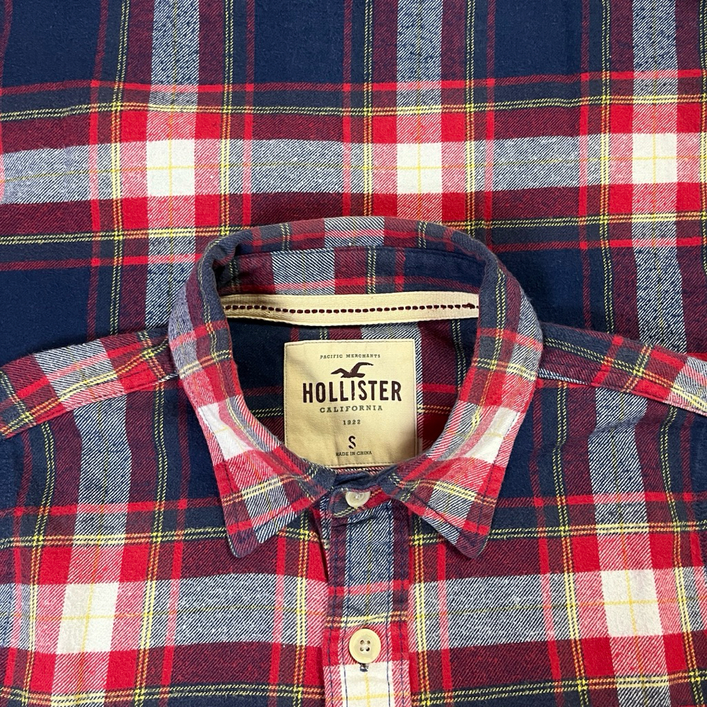KEMEJA Hollister California Red Navy Plaid Flannel Double Pocket, Hollister Flannel Shirt