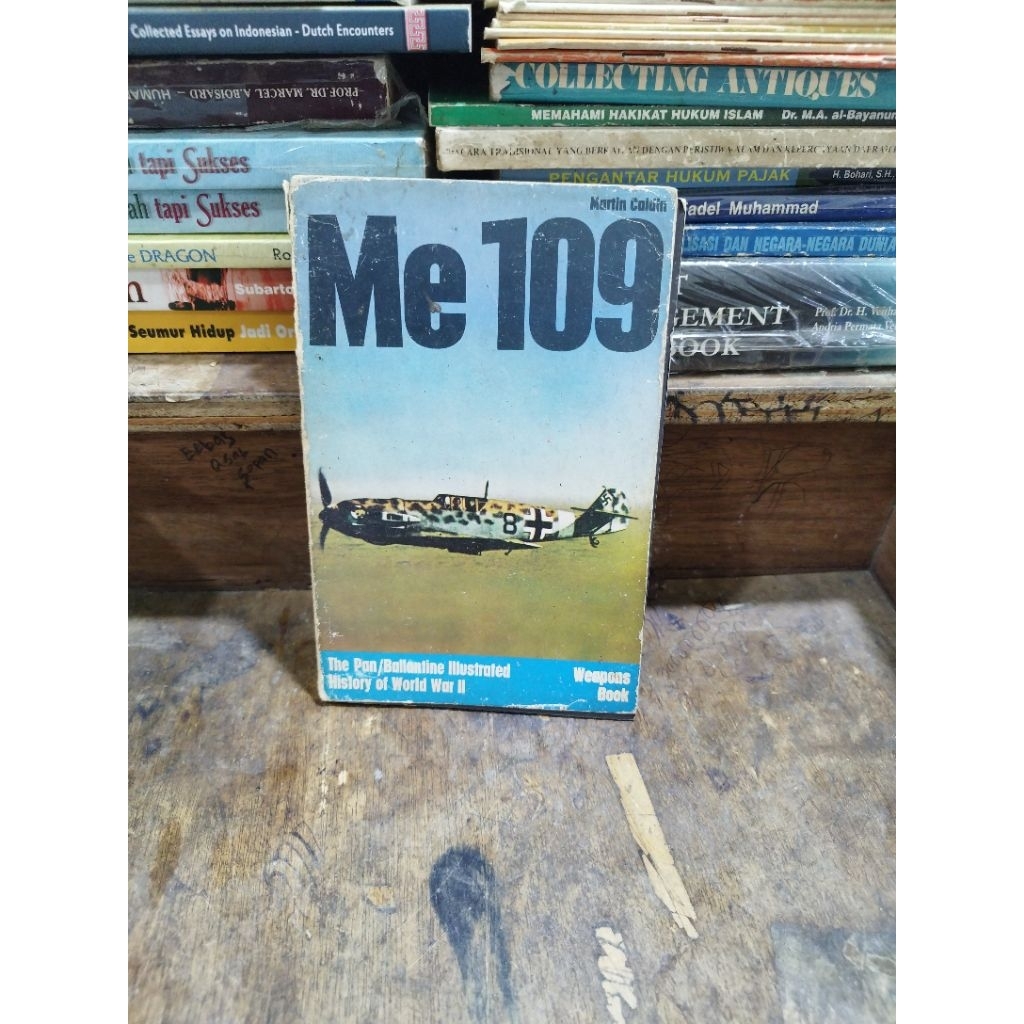 Me - 109 : The Pan/Ballantine Illustrated History Of World War II - Martin Caidin