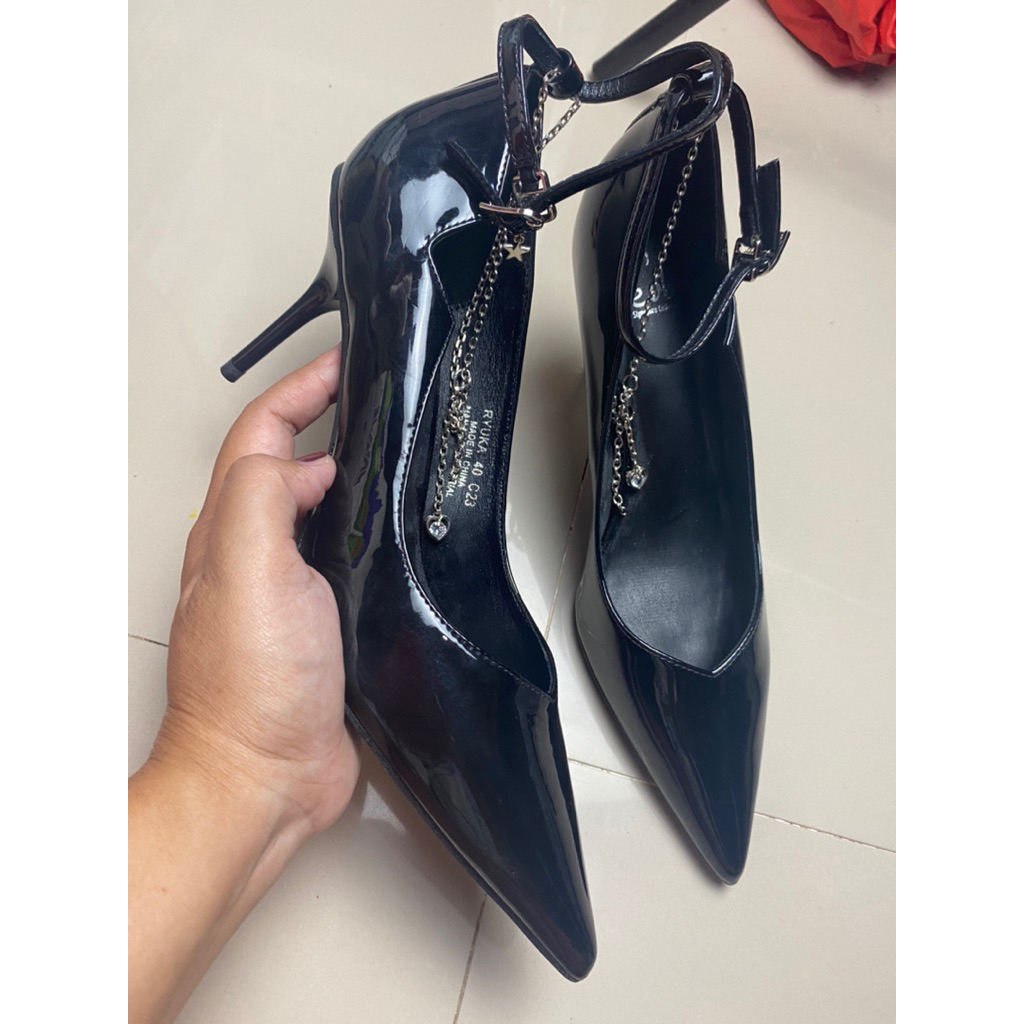 EVB SOLHYYUN และ RYUKA HEEL