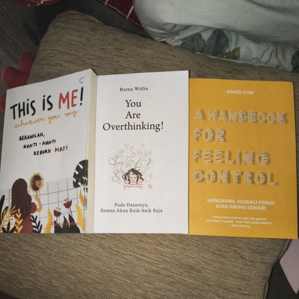 [READY] PRELOVED SELF DEVELOPMENT READING BOOK INDONESIAN SELF DEVELOPMENT นี่คือฉัน / คุณกําลังหมด / คู่มือควบคุมความรู้สึก