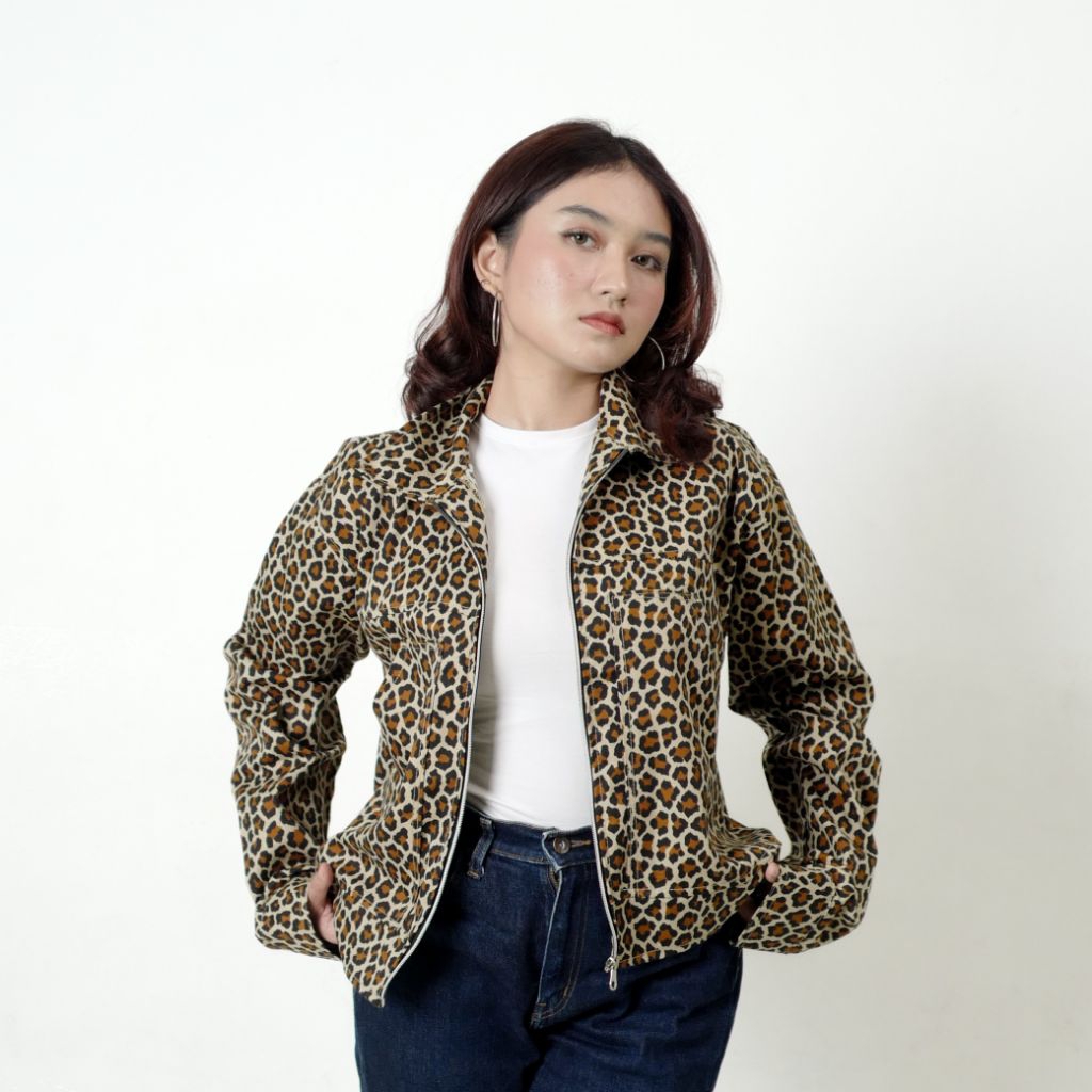 ผ้าแฟชั่น | Luna Work Jacket Leopard Unisex Men & Women Boxy Fit