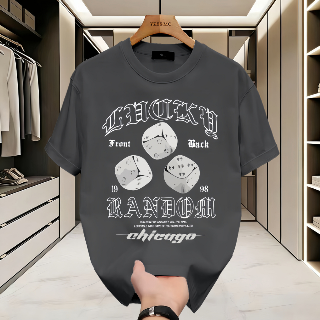 เสื้อยืดผู้ชาย Viral พร้อม "LUCKY" Dice Motif