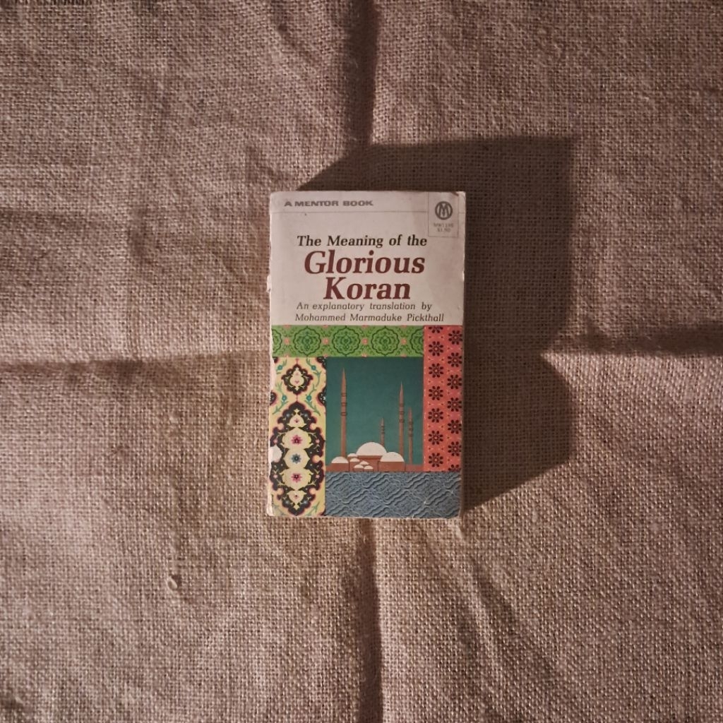 The MEANING ของหนังสือพิมพ์ GLORIOUS