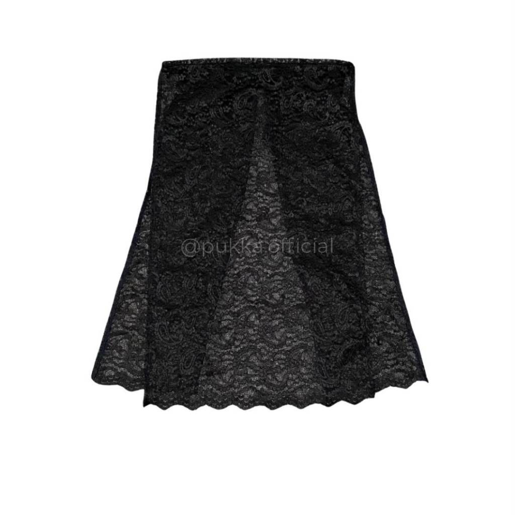 PUKKA - กระโปรงลูกไม้ SLIT