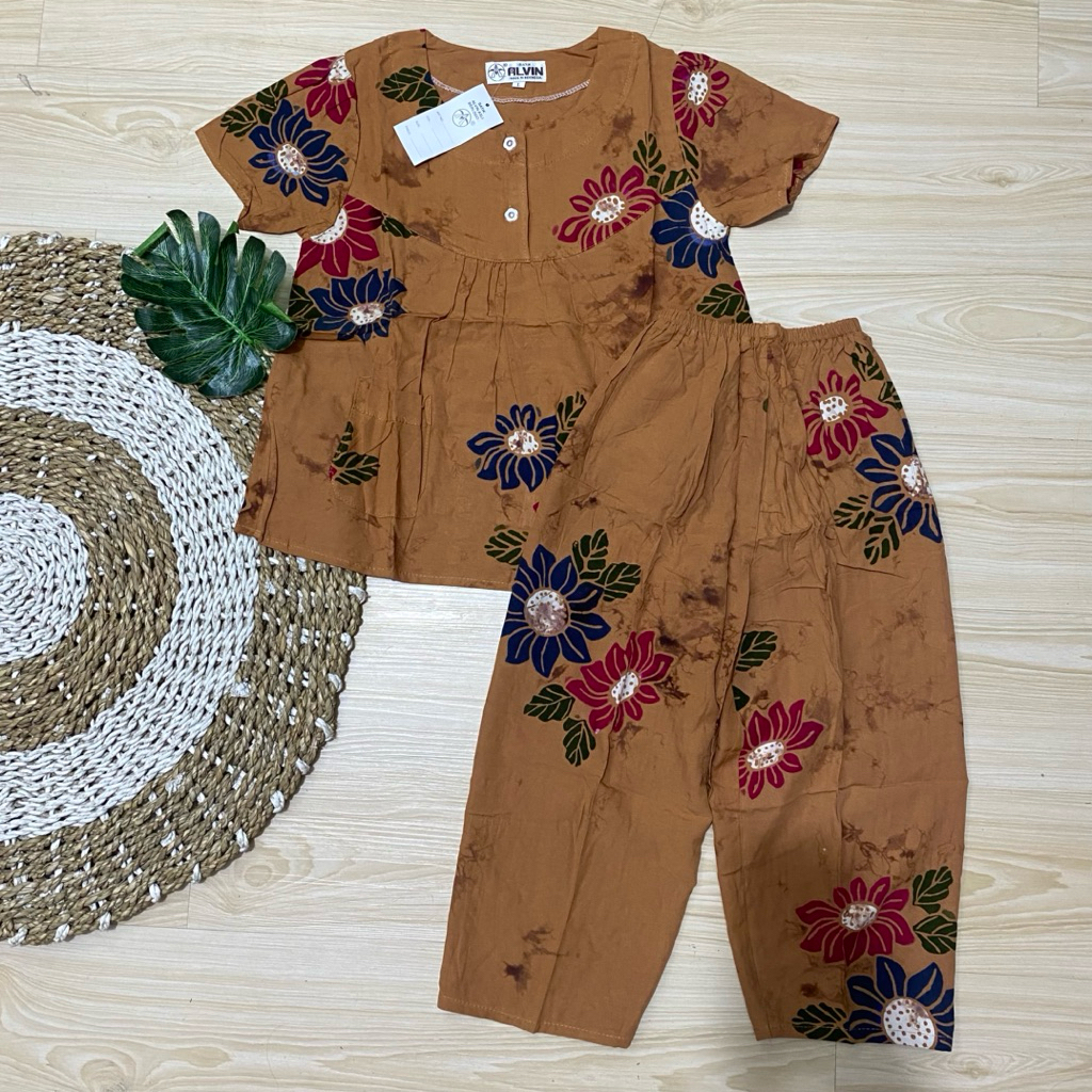 CP Alvin Childrens Size M (4-5 Years) และ Size L (5-6 Years)