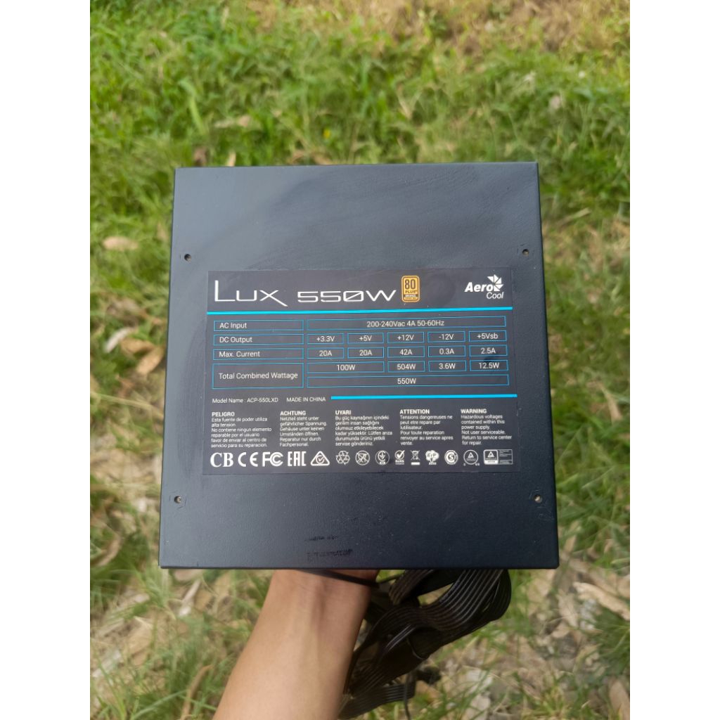 AEROcOOL LUX 550W 80 + แหล่งจ่ายไฟ BRONZE