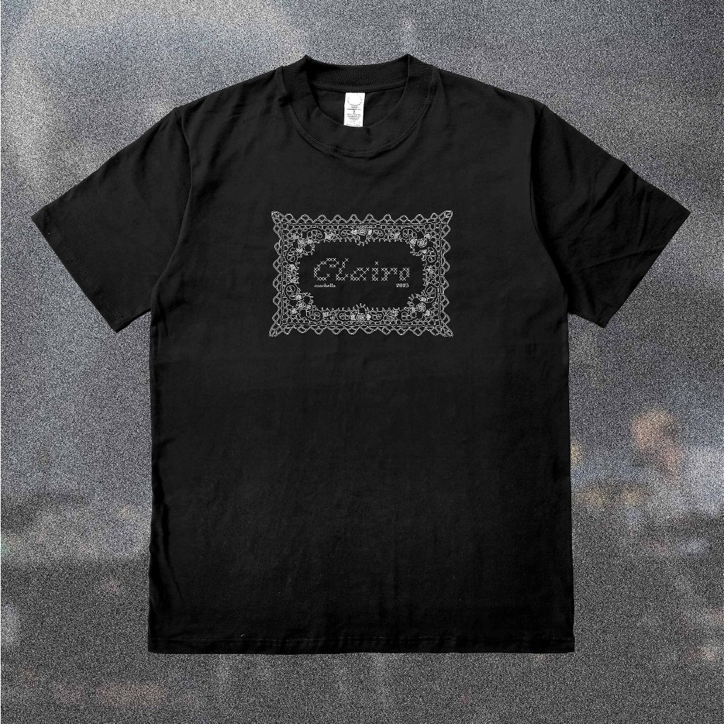 Clairo Heavyweight 16s live ที่ Coachella 2025 - Merch Heavy Cotton Combed Bootleg Fanmade Band เสื้