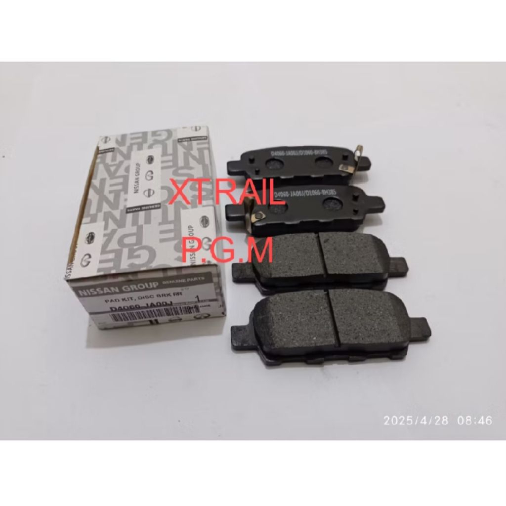 ผ้าเบรคหลัง/ผ้าเบรคหลัง Nissan X-Trail T30, T31, T32, Serena C24, C26, Nissan Elgrand E5