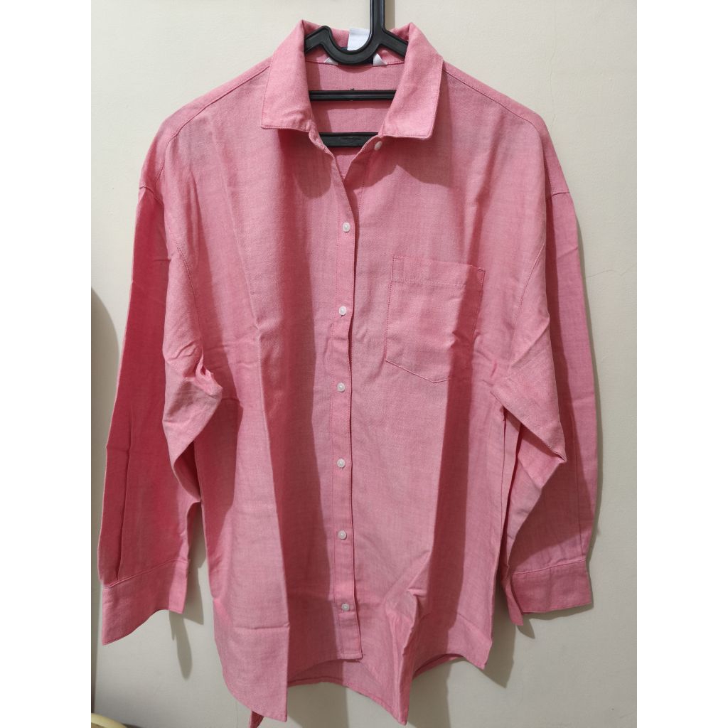 KEMEJA [Preloved] เสื้อ Old Navy The Boyfriend สําหรับผู้หญิง ไซส์ XS