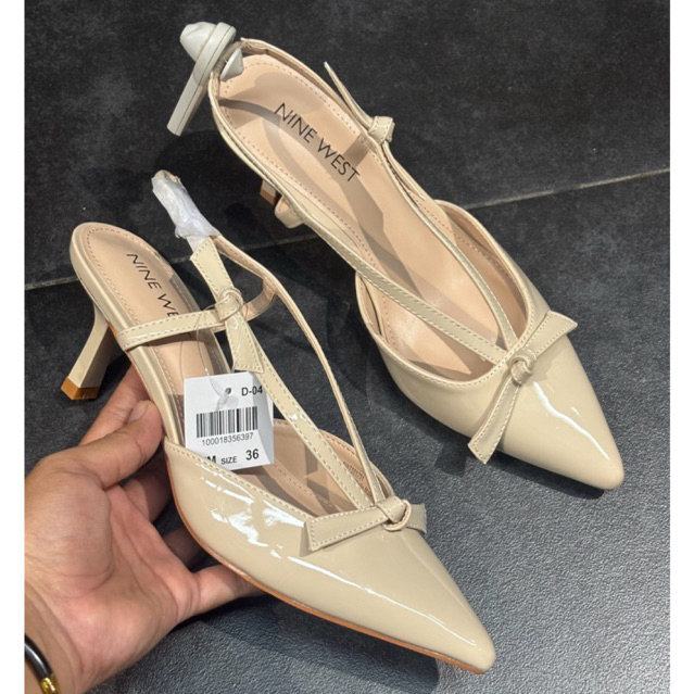 Nine West hels โดย payles